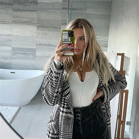 Viewing thread Nov 21, 2023 1 Unveiling Corinna Kopf A Social Media Sensation Corinna Kopf, a prominent figure in the digital landscape, has made a lasting impression as an Instagram personality, model, streamer, and YouTuber hailing from the United States. . Corinna kopf telegram
